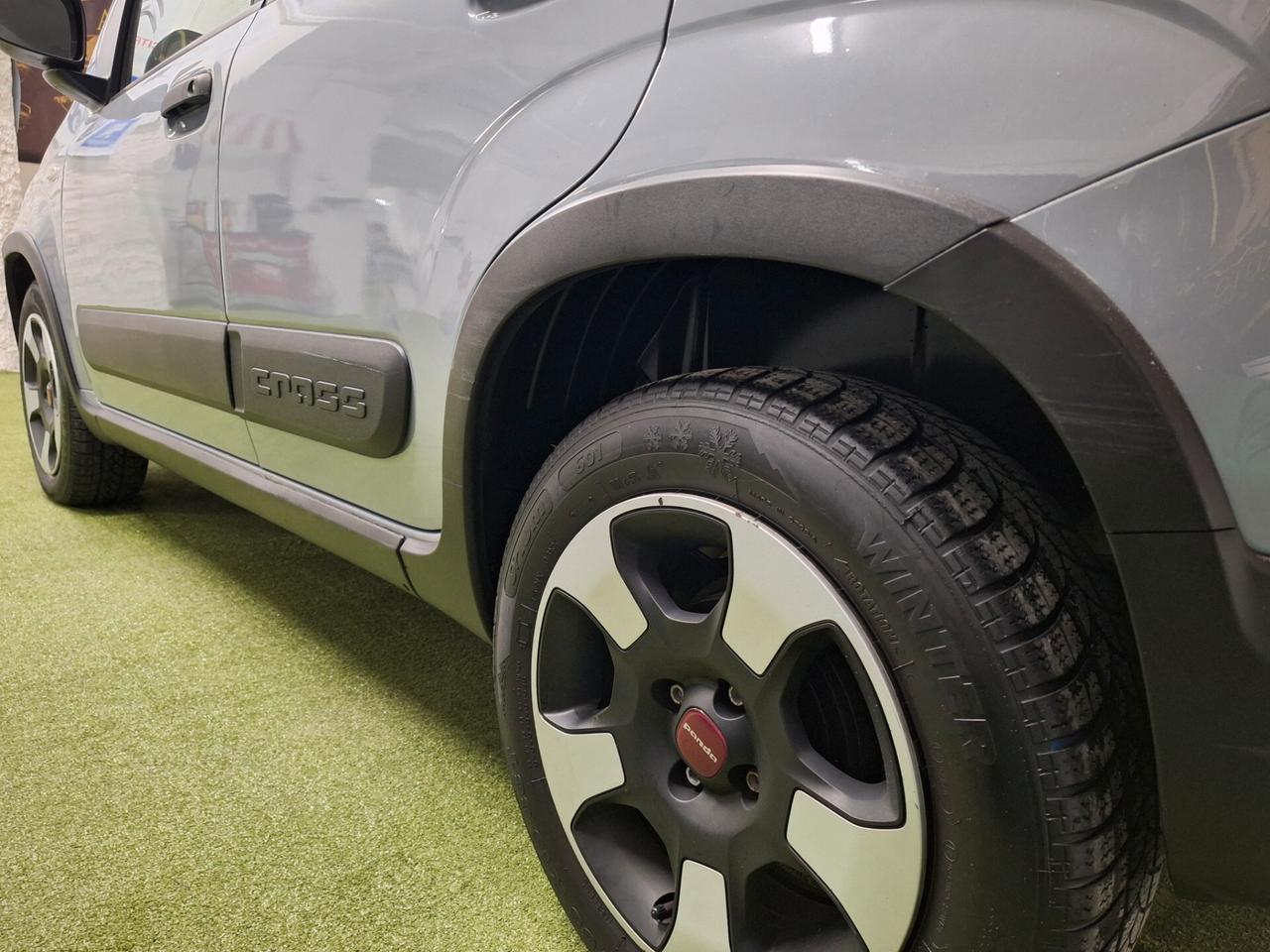 Fiat Panda 1.0 FireFly S&S Hybrid City Cross