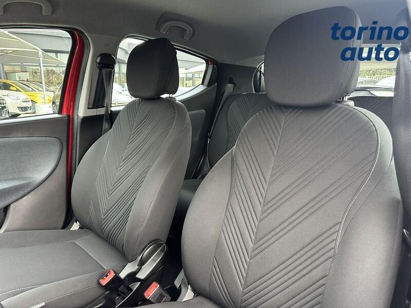 Lancia Ypsilon Ypsilon 1.0 firefly hybrid Gold s&s 70cv