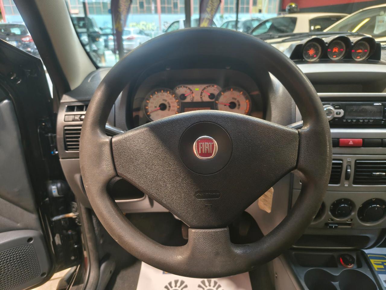 Fiat Strada 1.3 MJT 95CV Pick-up DC Adventure 4 Posti