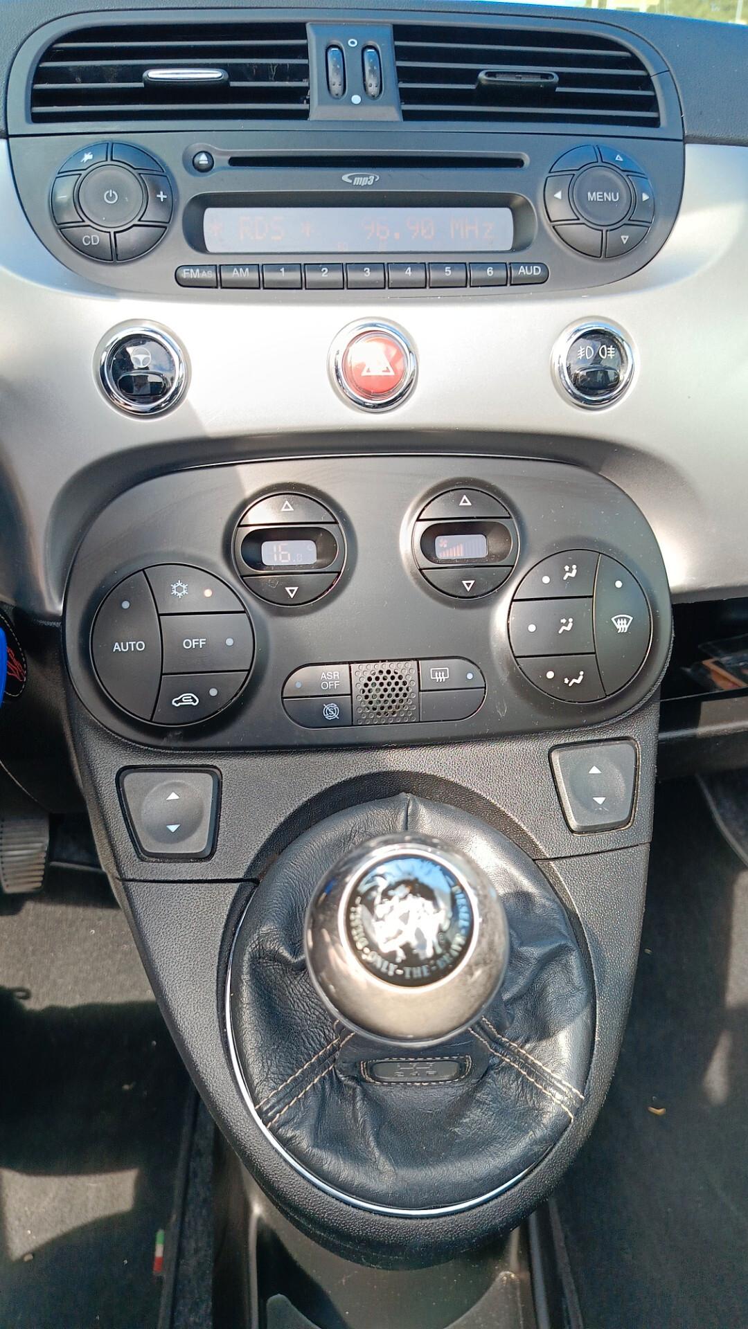 Fiat 500 C 1.3 Multijet 16V 95 CV by DIESEL