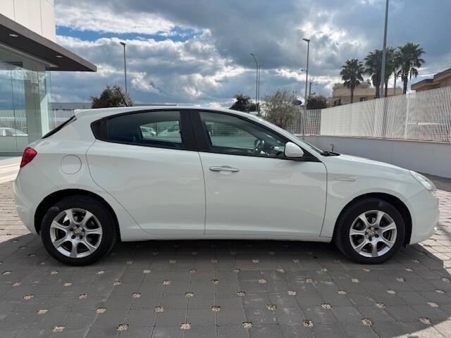 Alfa Romeo Giulietta 1.4 Turbo 105 CV Progression 2012