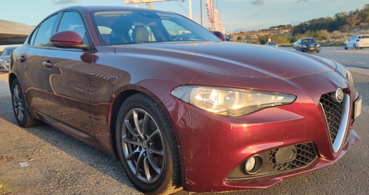 Alfa Romeo Giulia 2.2 Turbodiesel 150 CV Super