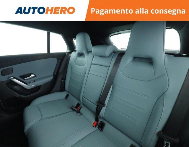 MERCEDES-BENZ CLA 200 Automatic Shooting Brake AMG Line Premium