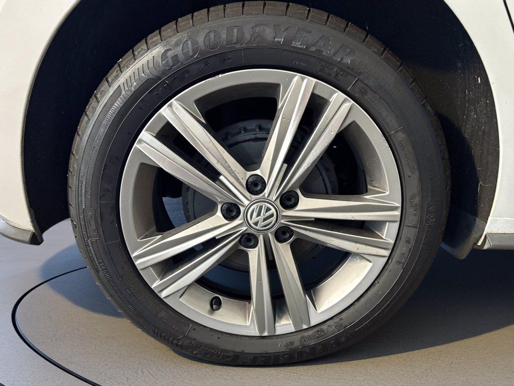 VOLKSWAGEN Polo 5p 1.0 tsi sport 95cv dsg del 2020