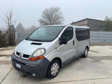 Renault Trafic 6 posti