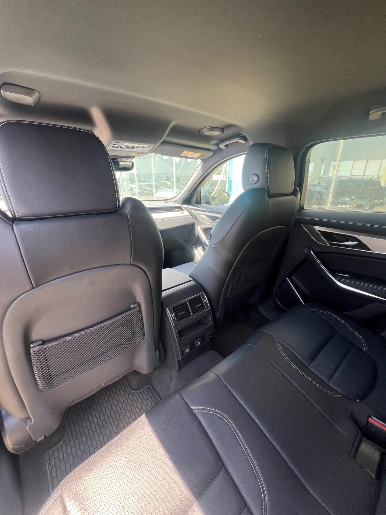 Jaguar F-Pace 2.0 D 163 CV AWD aut. R-Dynamic S - Anticipo €12.600 Noleggio no Scoring