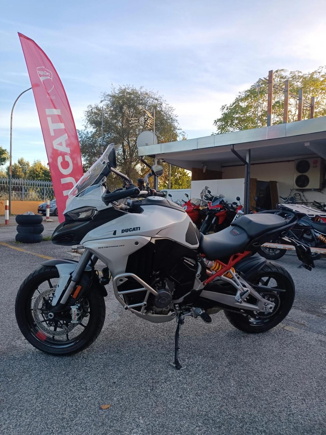 Ducati Multistrada V4 S RADAR