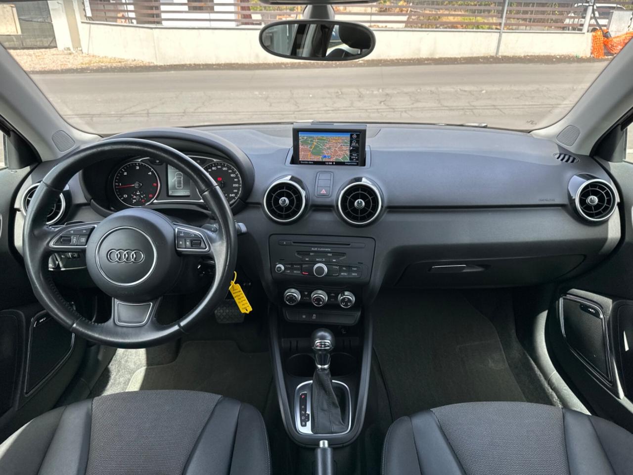 Audi A1 1.6 TDI S tronic Ambition