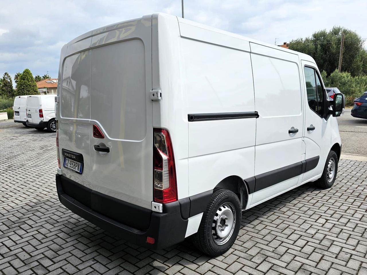 Renault Master 28 2.3 Dci PC TN 3 Posti- Coibentazione leggera