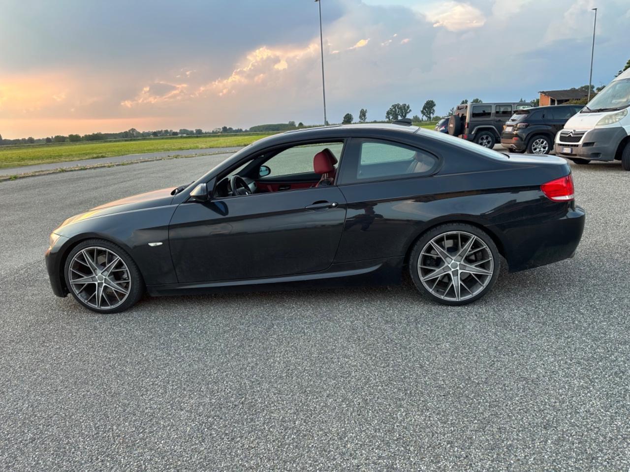 Bmw 325 coupe CAMBIO AUTOMATICO
