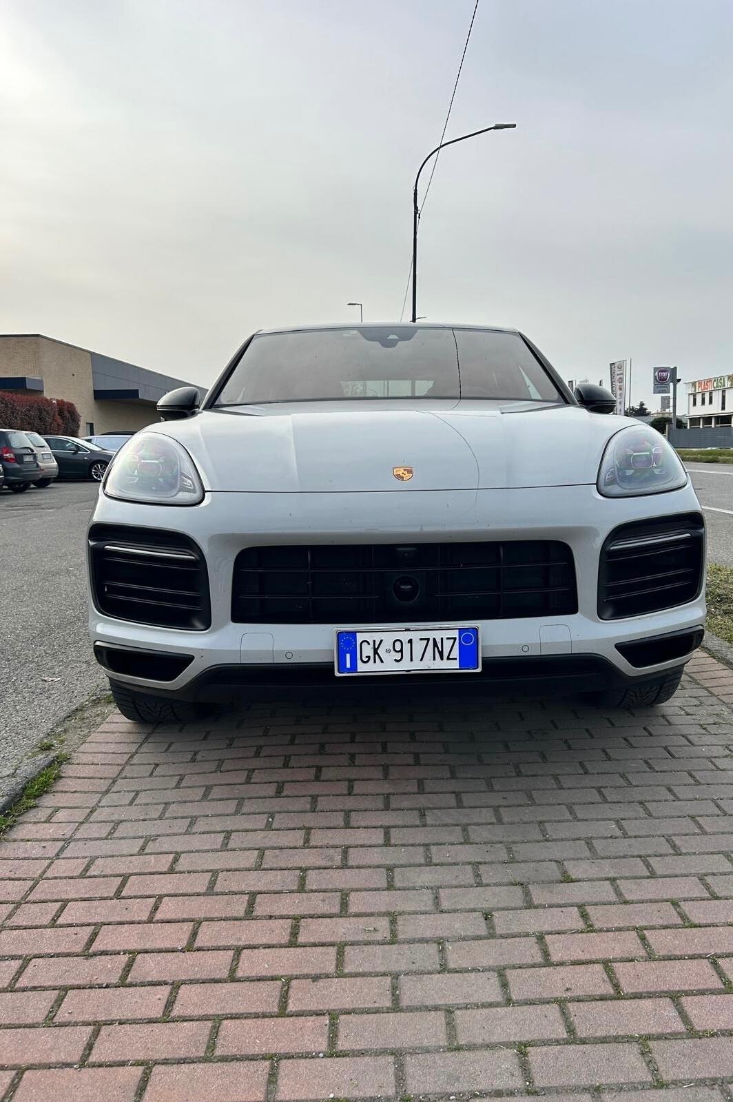 Porsche Cayenne Coupé 3.0 V6 Platinum Edition
