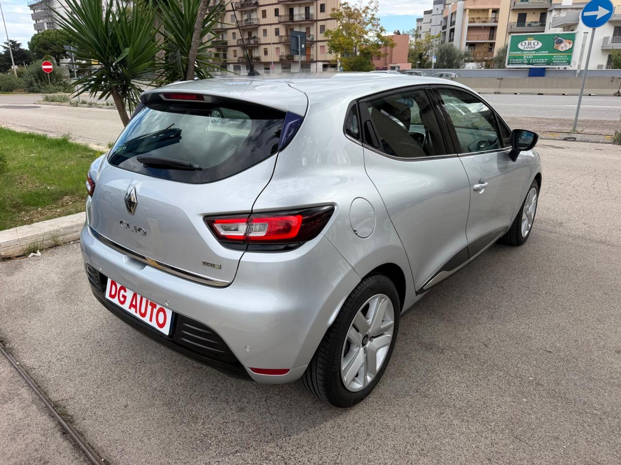 Renault Clio 1.5 dci 90 cv 2018 Navigatore Retrocam