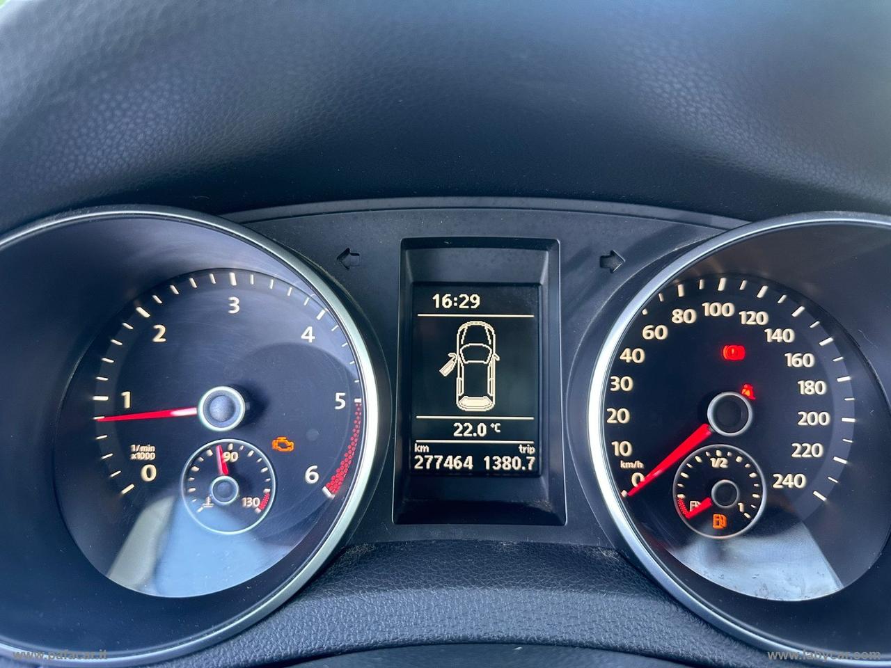 VOLKSWAGEN Golf Variant 1.6 TDI DPF Highline