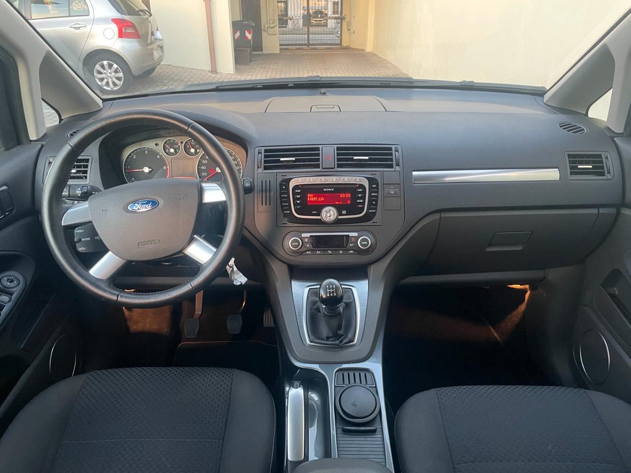 Ford C-Max 1.6 TDCi 90 CV Titanium - unicoprop.