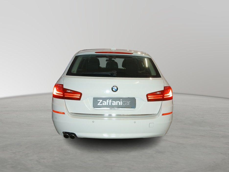 BMW Serie 5 (F10/11) - 520d Touring Luxury