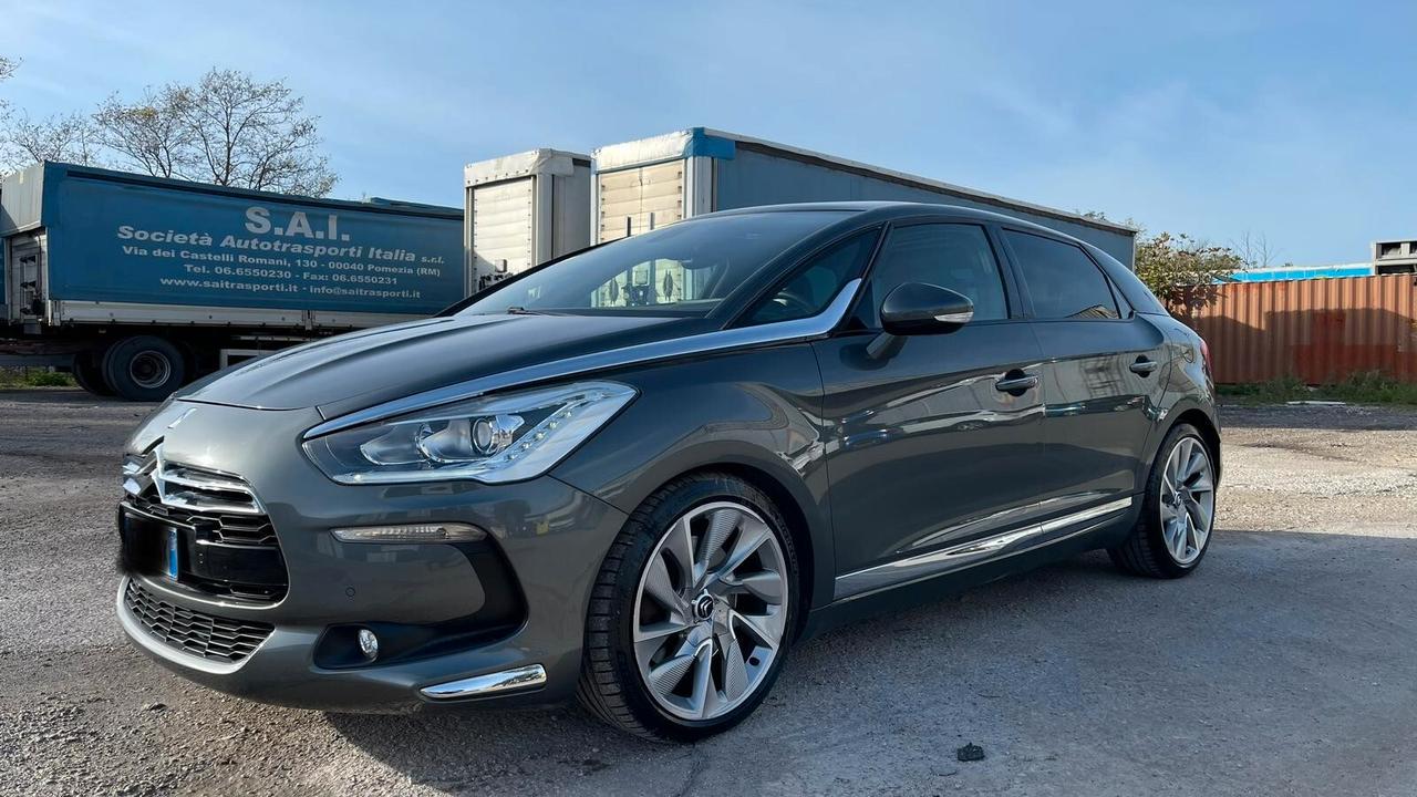 DS 5 2.0 HDi Full Optional