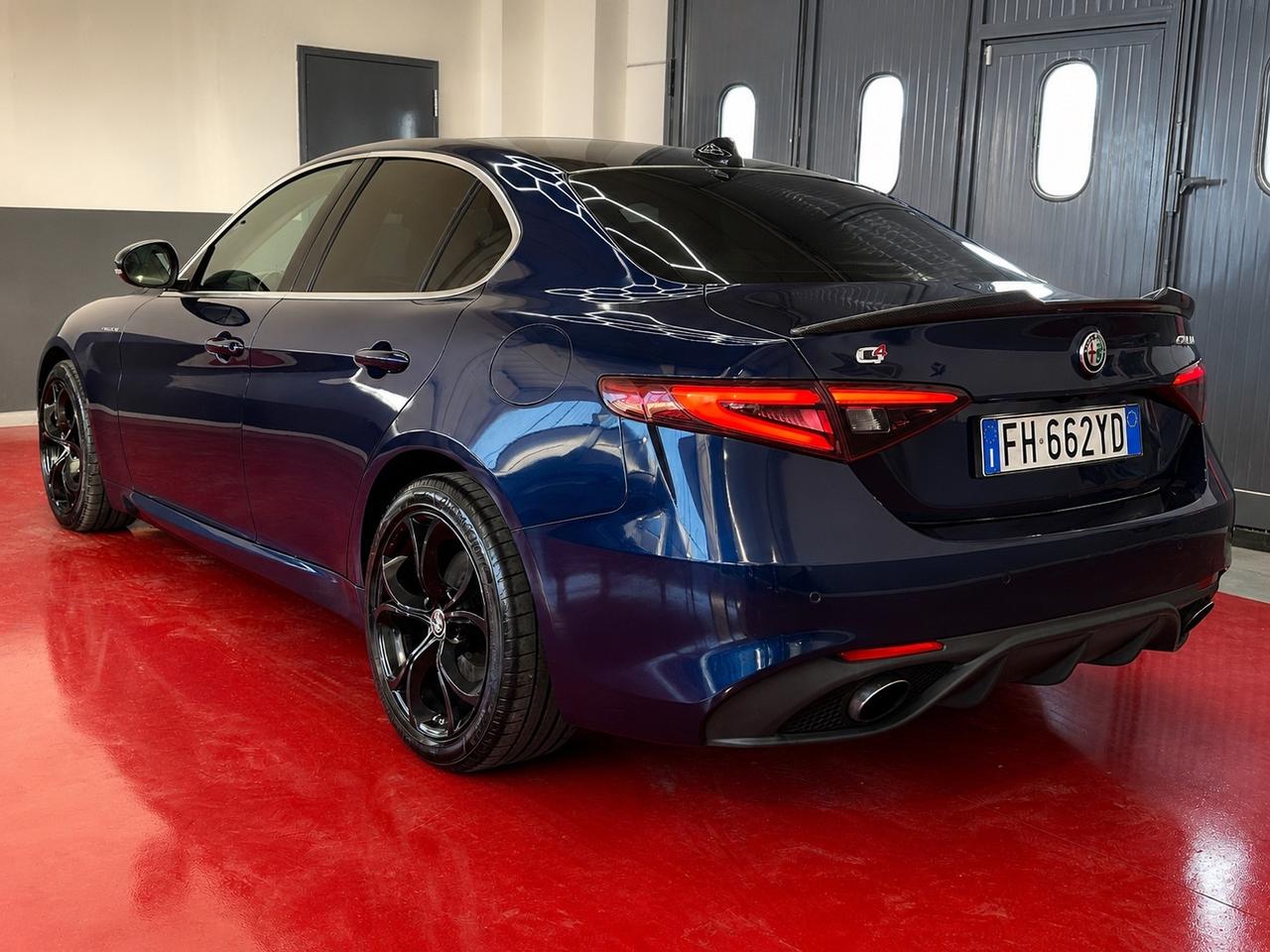Alfa Romeo Giulia 2.0 Turbo 280 CV AT8 AWD Q4 Veloce