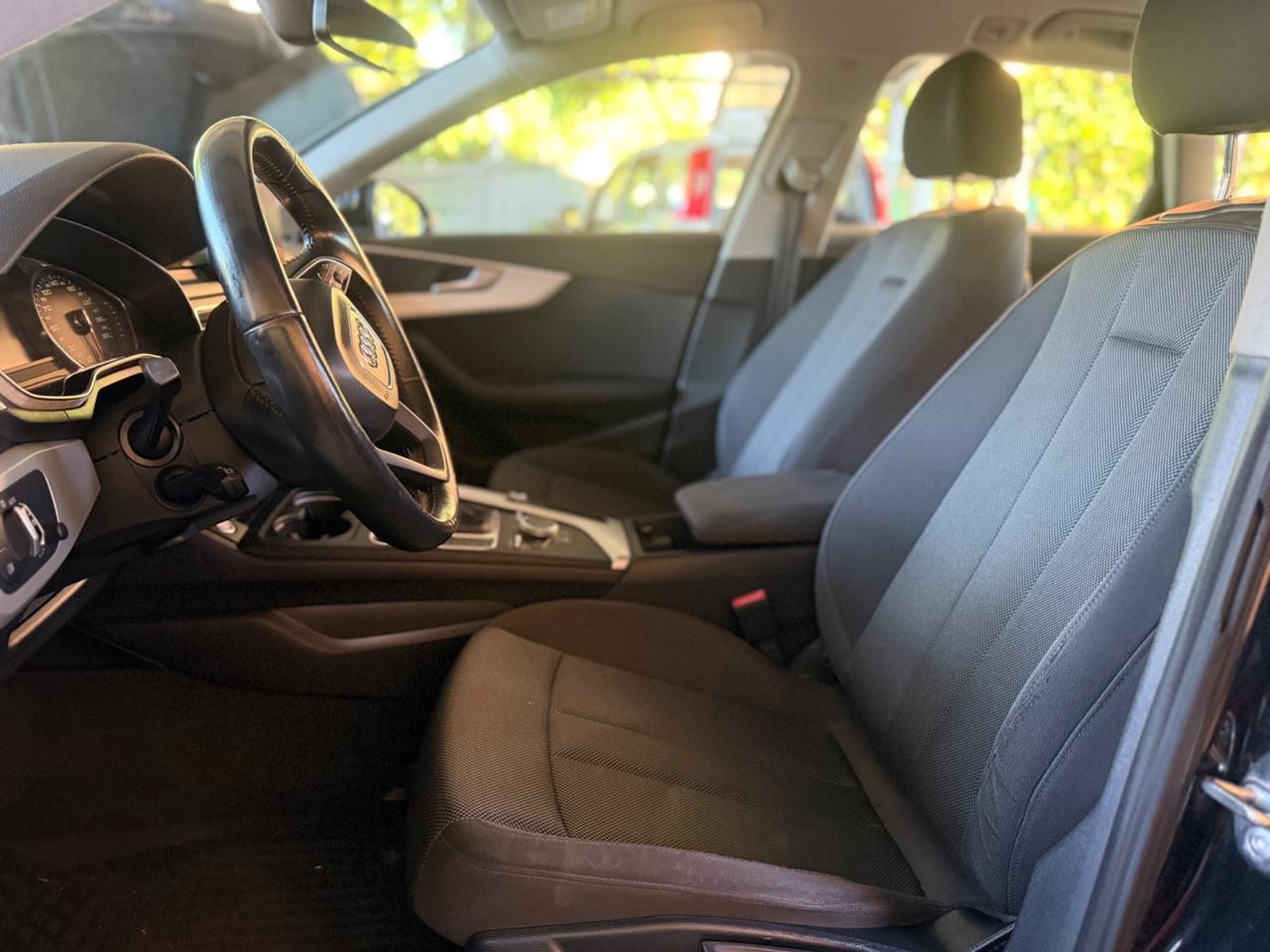 Audi A4 Avant 2.0 TDI 150 CV Business Sport