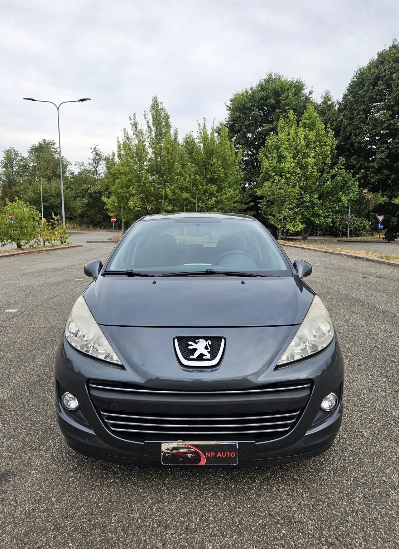 Peugeot 207 NEOPATENTATI