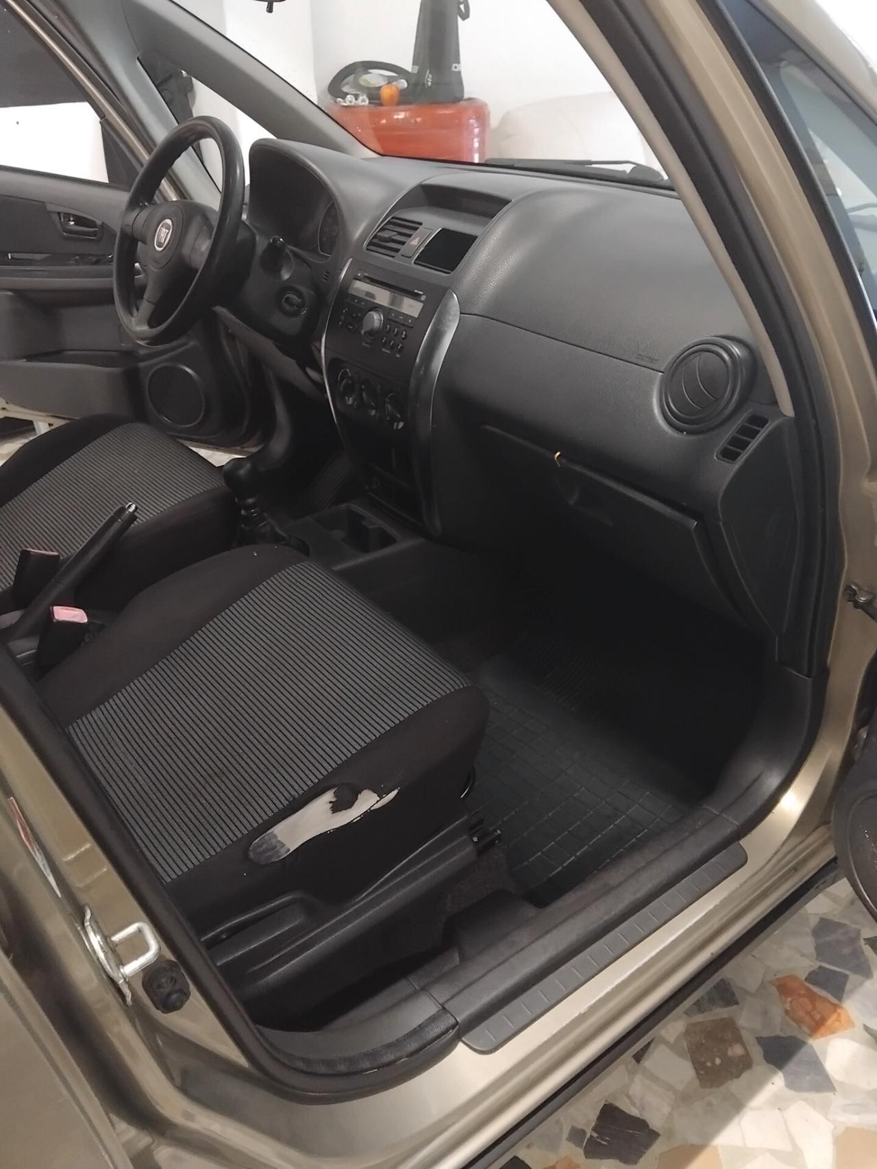 Fiat Sedici 1.9 MJT 4x4 Dynamic