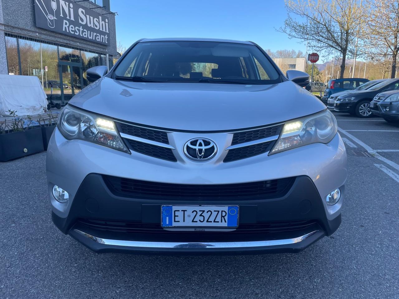 Toyota RAV 4 RAV4 2.0 D-4D 2WD*Neopatentati*Retrocamera