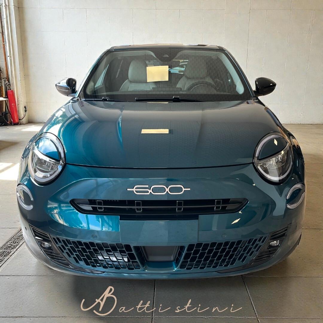 Fiat 600 Hybrid 110 CV DCT MHEV La Prima II