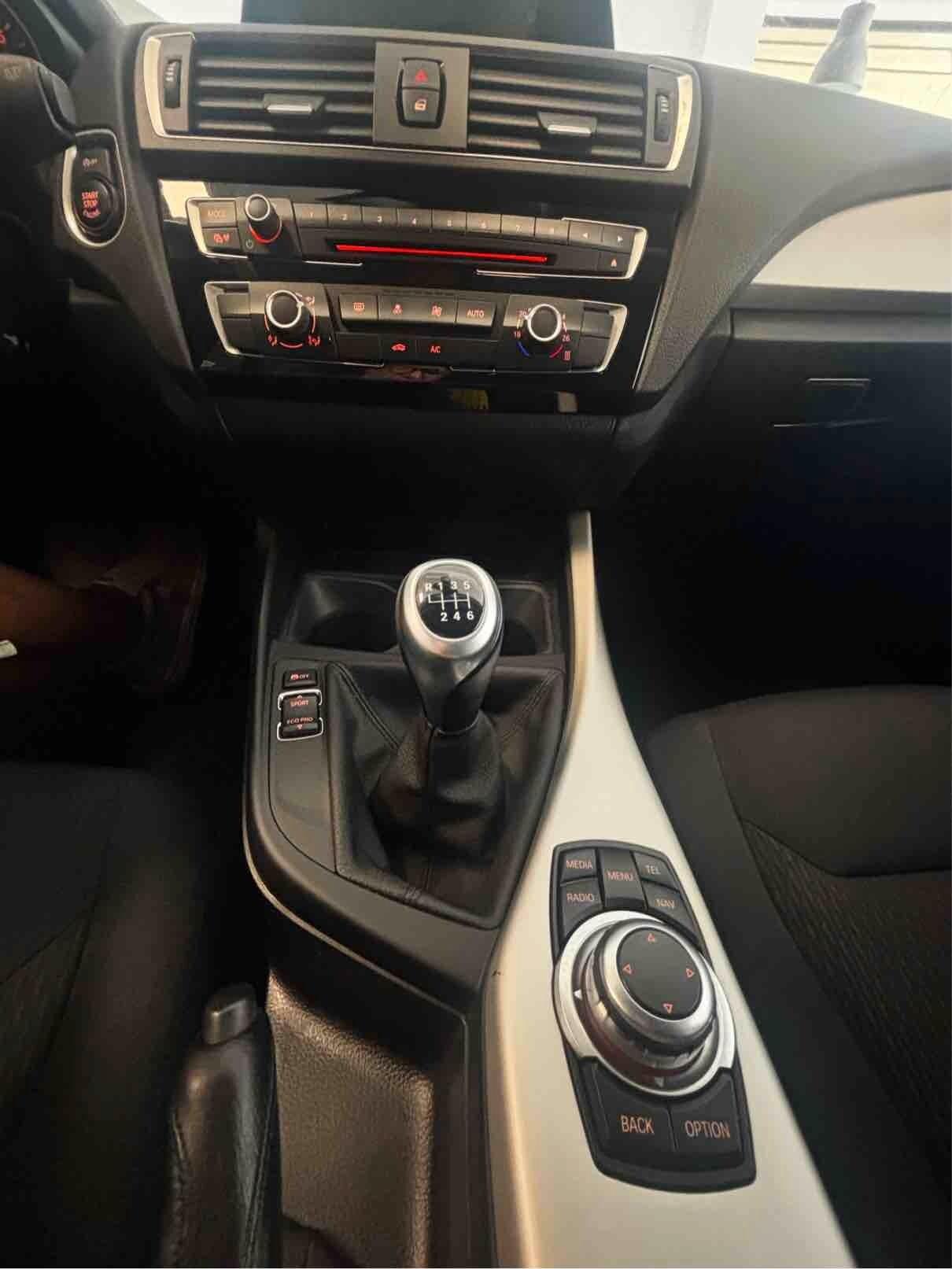 Bmw 116 116i 5p. Advantage