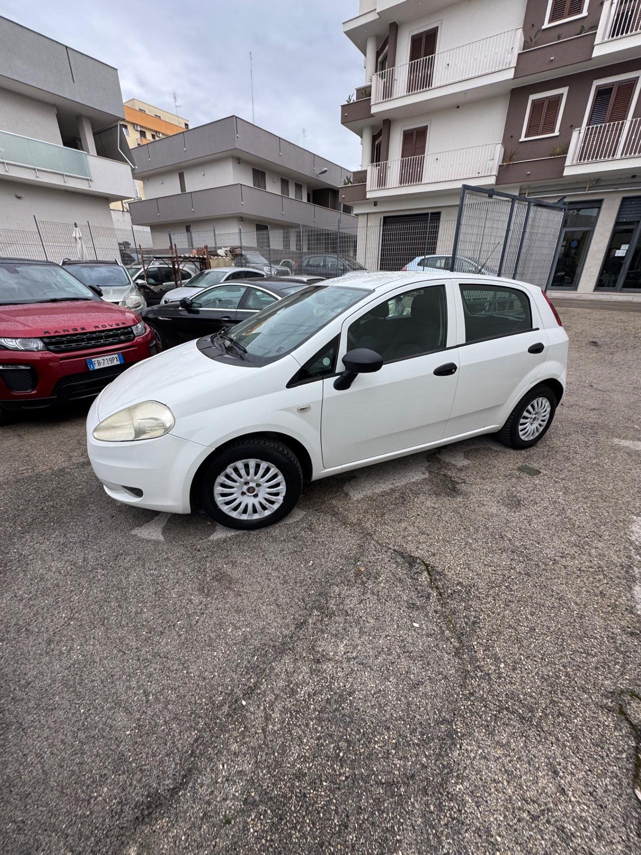 Fiat Grande Punto 1.3 MJT 75 CV 5 porte Active