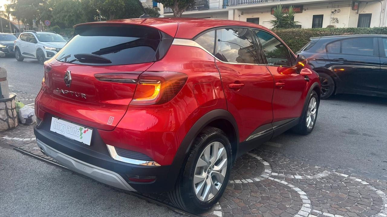 Renault Captur TCe 100 CV GPL Intens