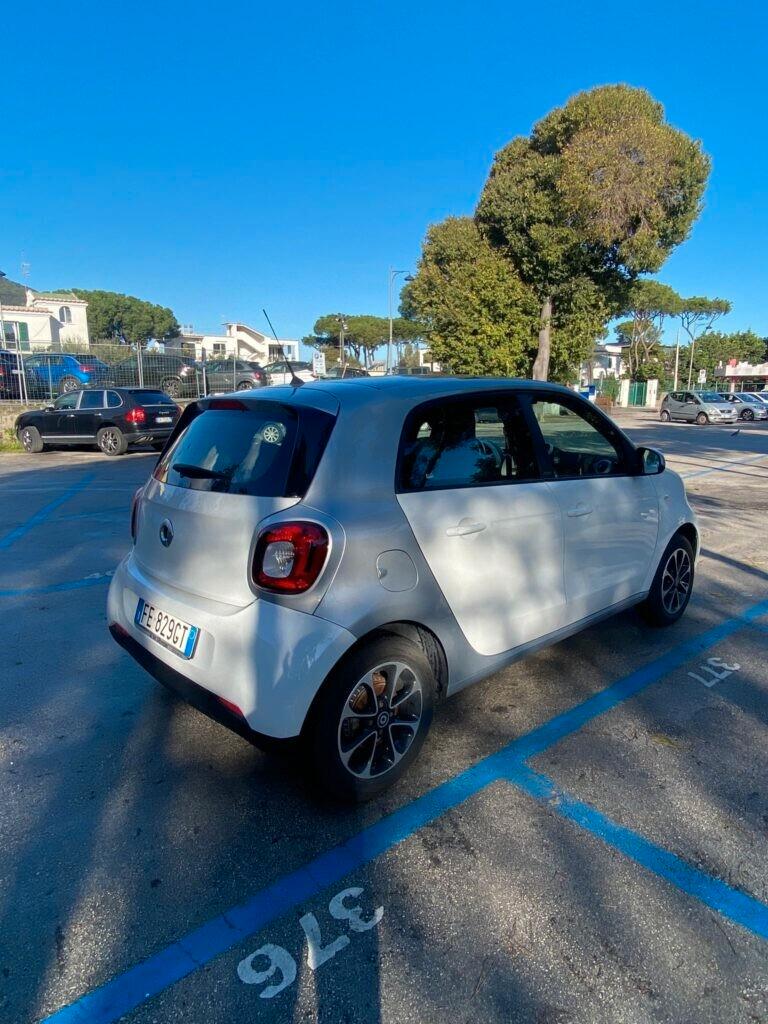 Smart ForFour 70 1.0 Passion cambio manuale