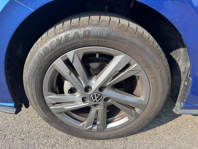 VOLKSWAGEN Polo 1.0 TSI R-Line ***Neopatentati***