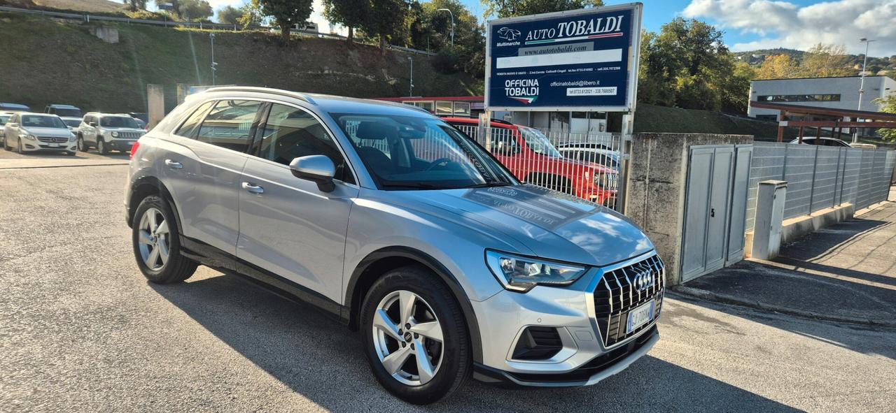 Audi Q3 35 TDI S tronic Business Advanced 150CV