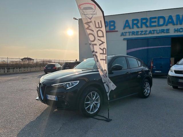 Alfa Romeo Stelvio 2.2 Turbodiesel 210 CV AT8 Q4 Executive