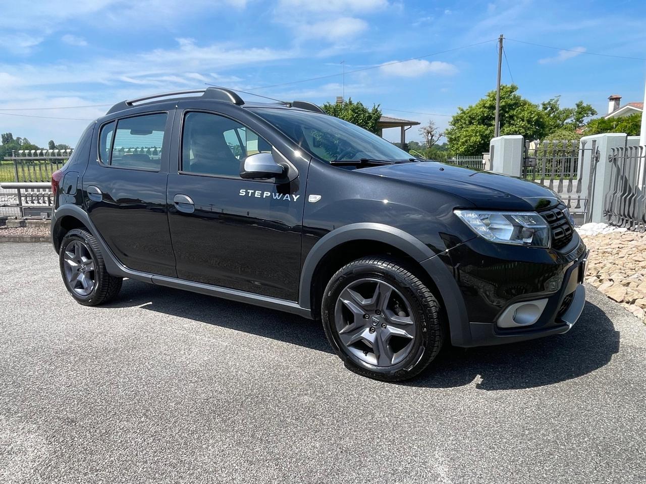 Dacia Sandero Stepway 1.5 dCi Serie Speciale Brave