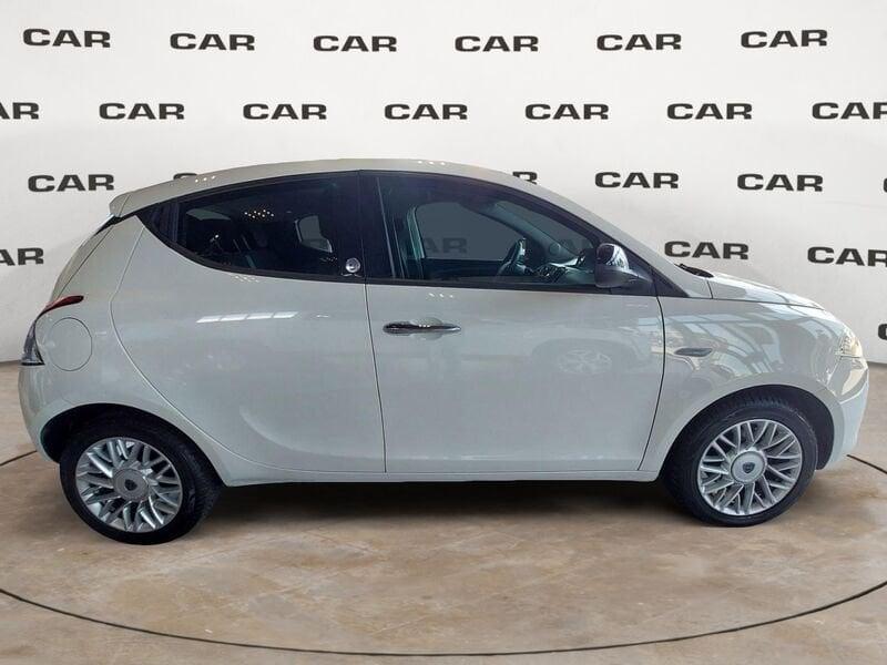 Lancia Ypsilon Ypsilon 1.2 69 CV 5 porte GPL Ecochic Platinum