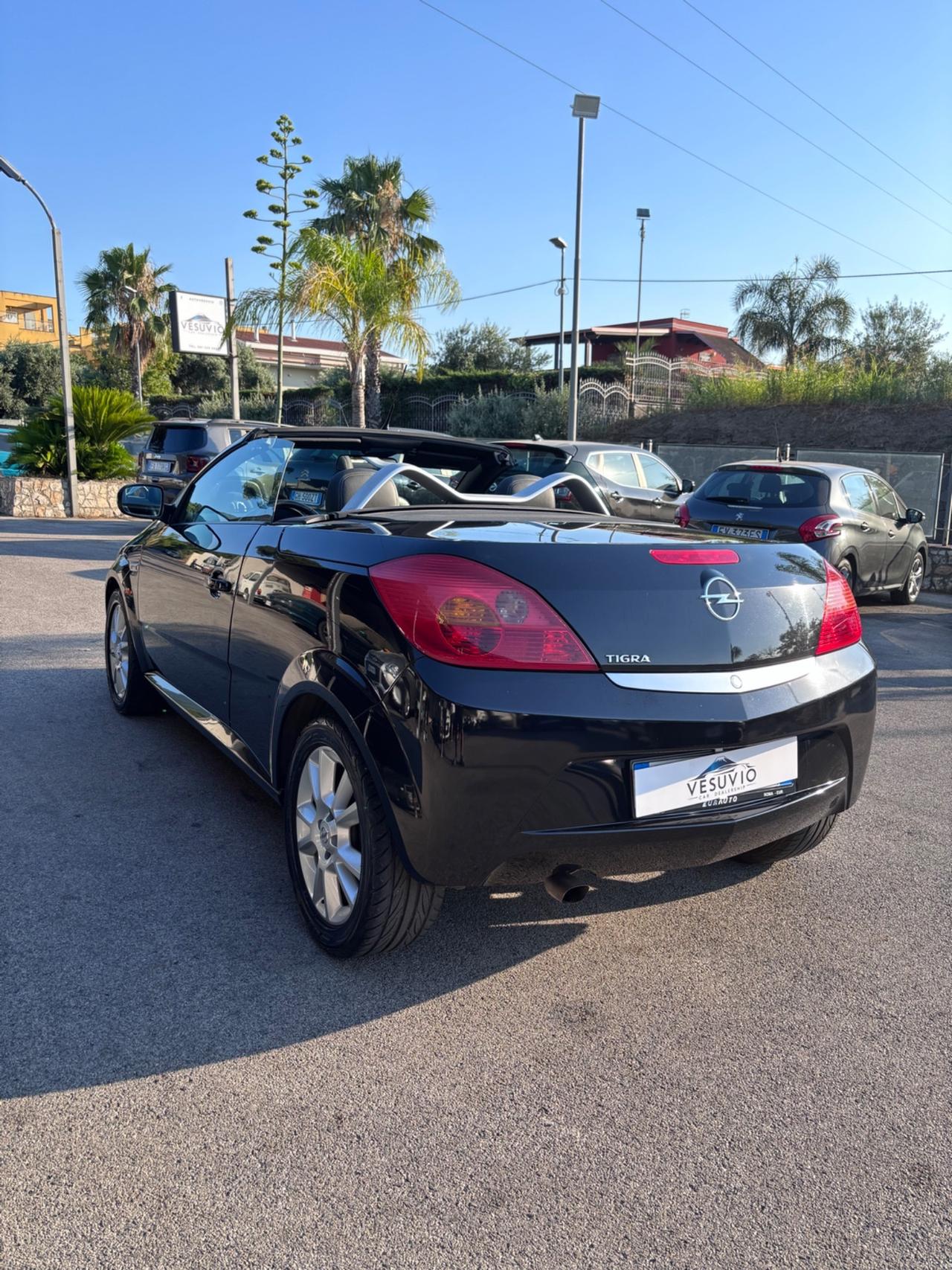 Opel Tigra TwinTop 1.4 16V Sport
