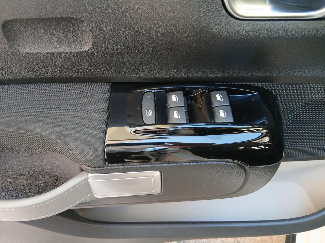 Citroen C3 BlueHDi 100 S&S Shine