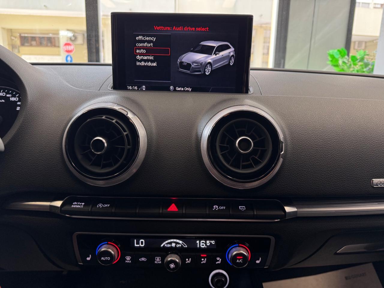 Audi A3 30 TDI 1.6 116 Cv S-Line S-Tronic
