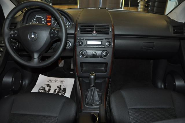 MERCEDES-BENZ A 150 BlueEFFICIENCY Elegance OK GUIDA NEO PATENATI