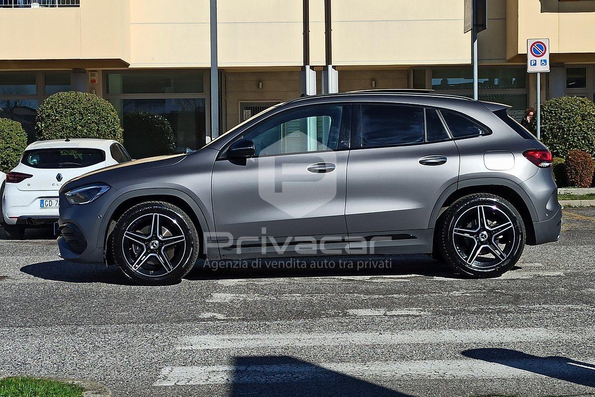 MERCEDES GLA 200 d Automatic 4Matic Premium