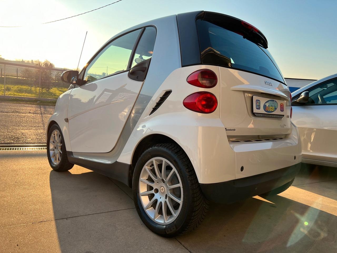 Smart ForTwo 1000 62 kW coupé passion AUTOMATICO - NO NEOPATENTATI