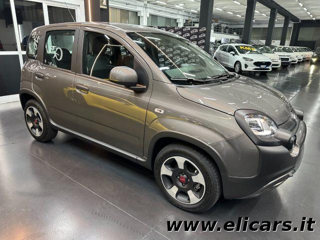 FIAT Panda 1.0 FireFly S&S Hybrid City Cross