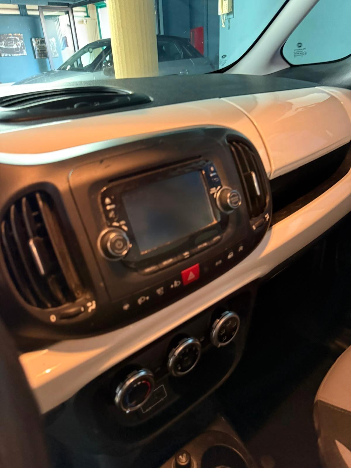 500L EURO6 120CV 1.6CC N1 AUTOCARRO