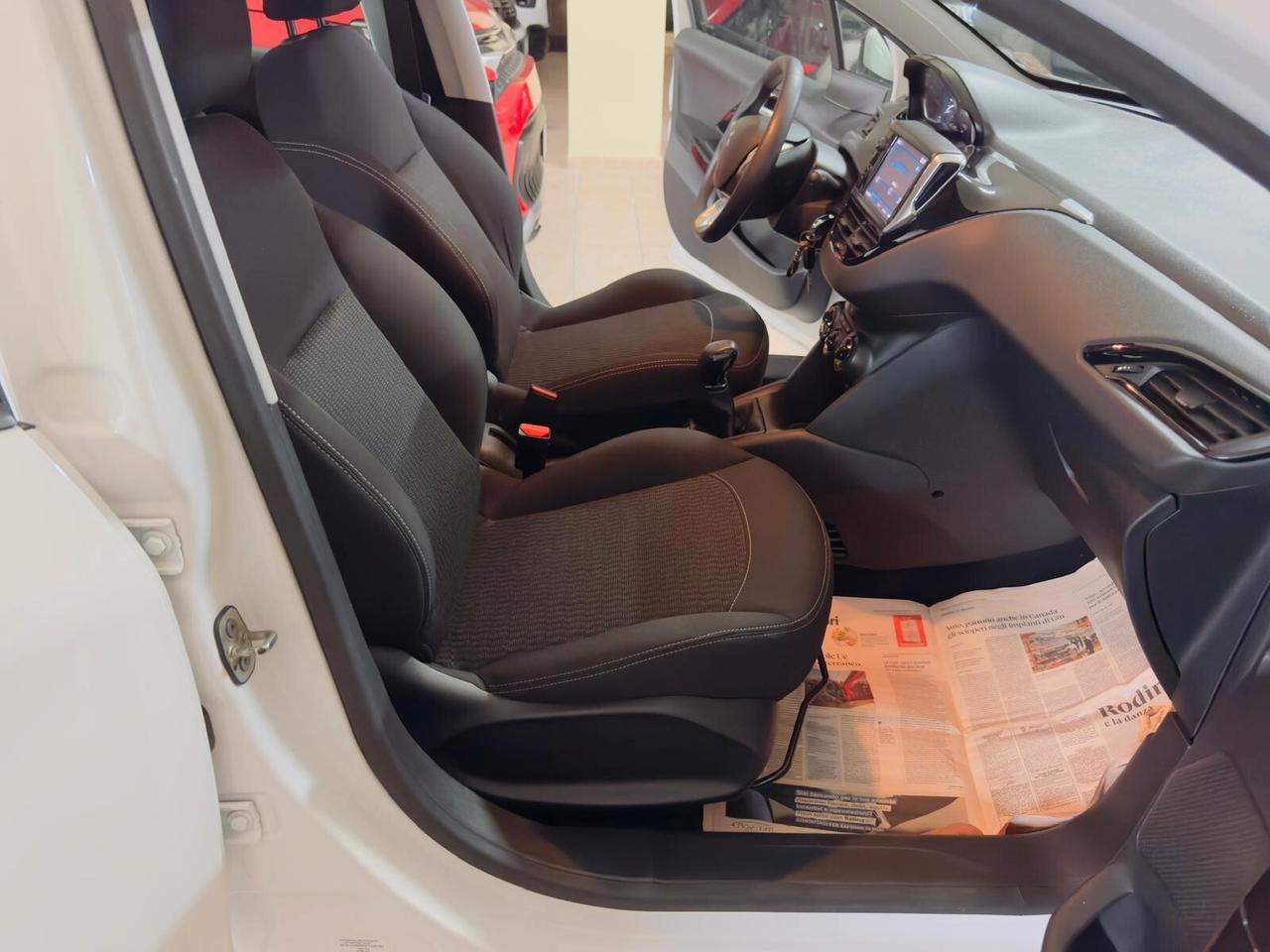 Peugeot 208 PureTech 82 5 porte Active AZIENDALE