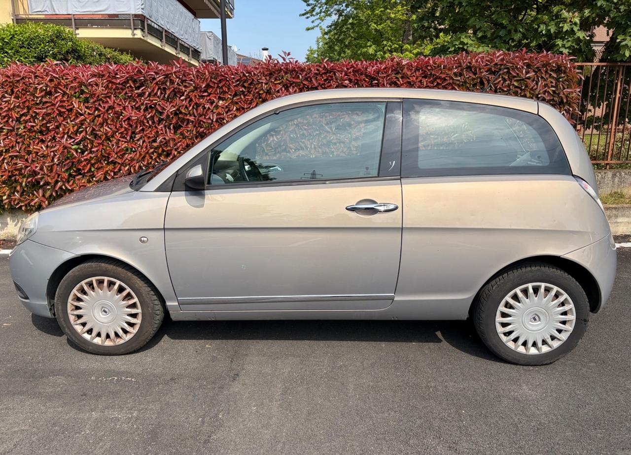 Lancia Ypsilon 1.2