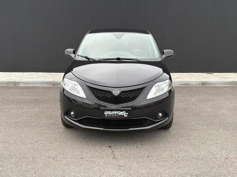 LANCIA YPSILON 1.2 BENZ 69 CV ADATTA A NEOPATENTATI