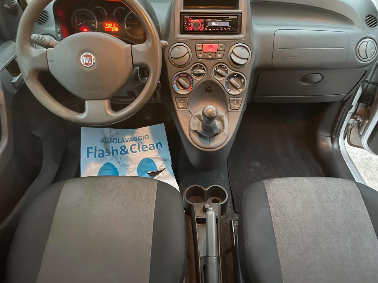 Fiat Panda 1.2 Emotion DISTRIBUZ + TAGLIANDO NEOPATENTATI