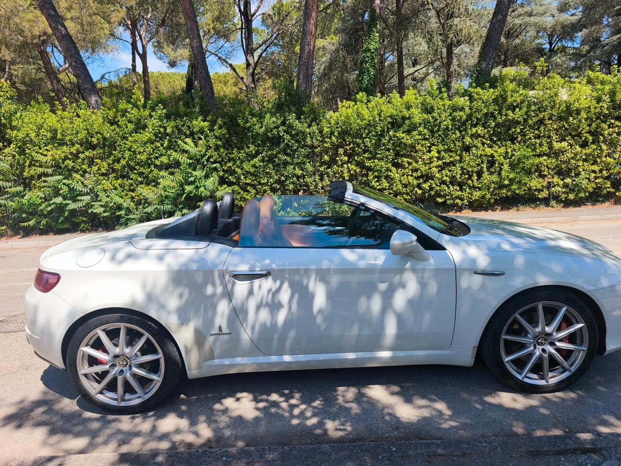 Alfa Romeo Spider 1750 TBi 68000 km
