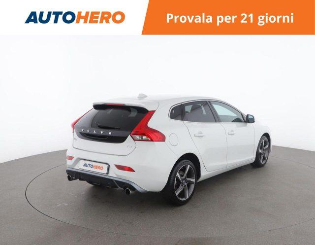 VOLVO V40 T3 R-design Kinetic