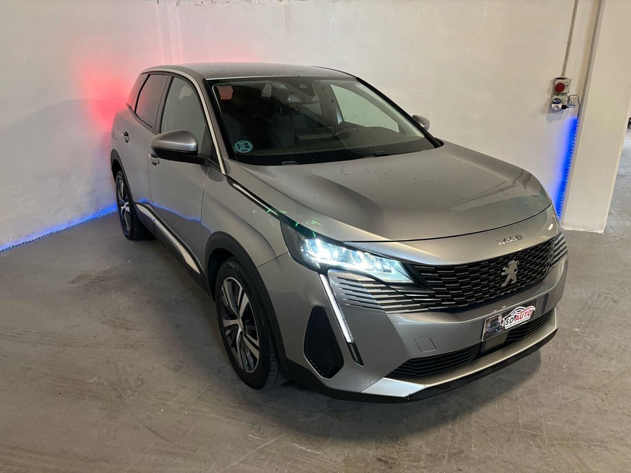 Peugeot 3008 BlueHDi 130 S&S Allure*/.